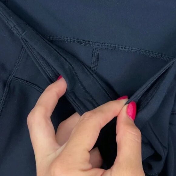 Lululemon Speed Up Tight, Full-On Luxtreme, Black 8 - Gym, Workout, Activewear - Picture 6 of 7